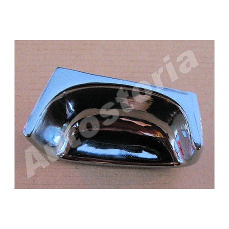 Left chromed plate ( near lock button)<br>850 100 GS/GBS