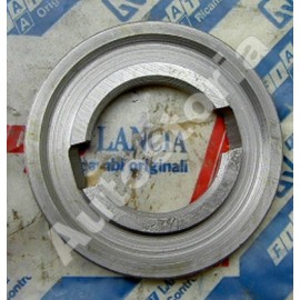 Aluminium disc in end of crankshaft, distribution side - 500