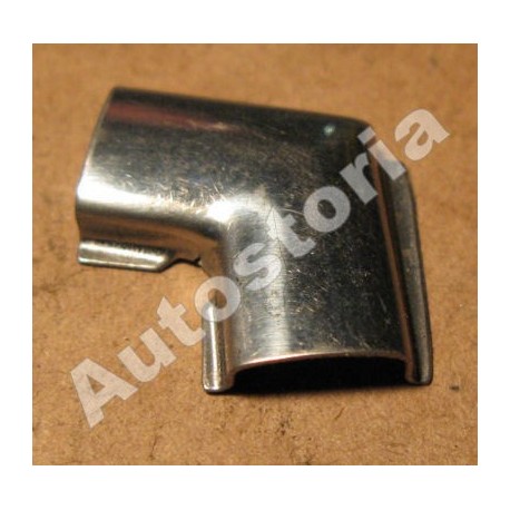 Key of windshield moulding - 1100 D