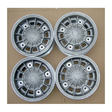 Jeu de 4 jantes en aluminium "Campagnolo" (5*10) - 500 Abarth