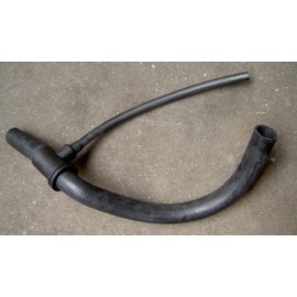 Upper radiator hose - 126 Bis