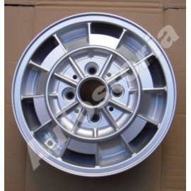 Jeu de 4 jantes en aluminium "Campagnolo" (4,5*12) - Fiat 600 / 850 TC