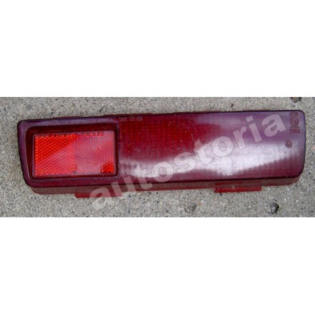 Tapa de lampara posterior derecha rojo<br>124 Sport Coupe 1600 BC